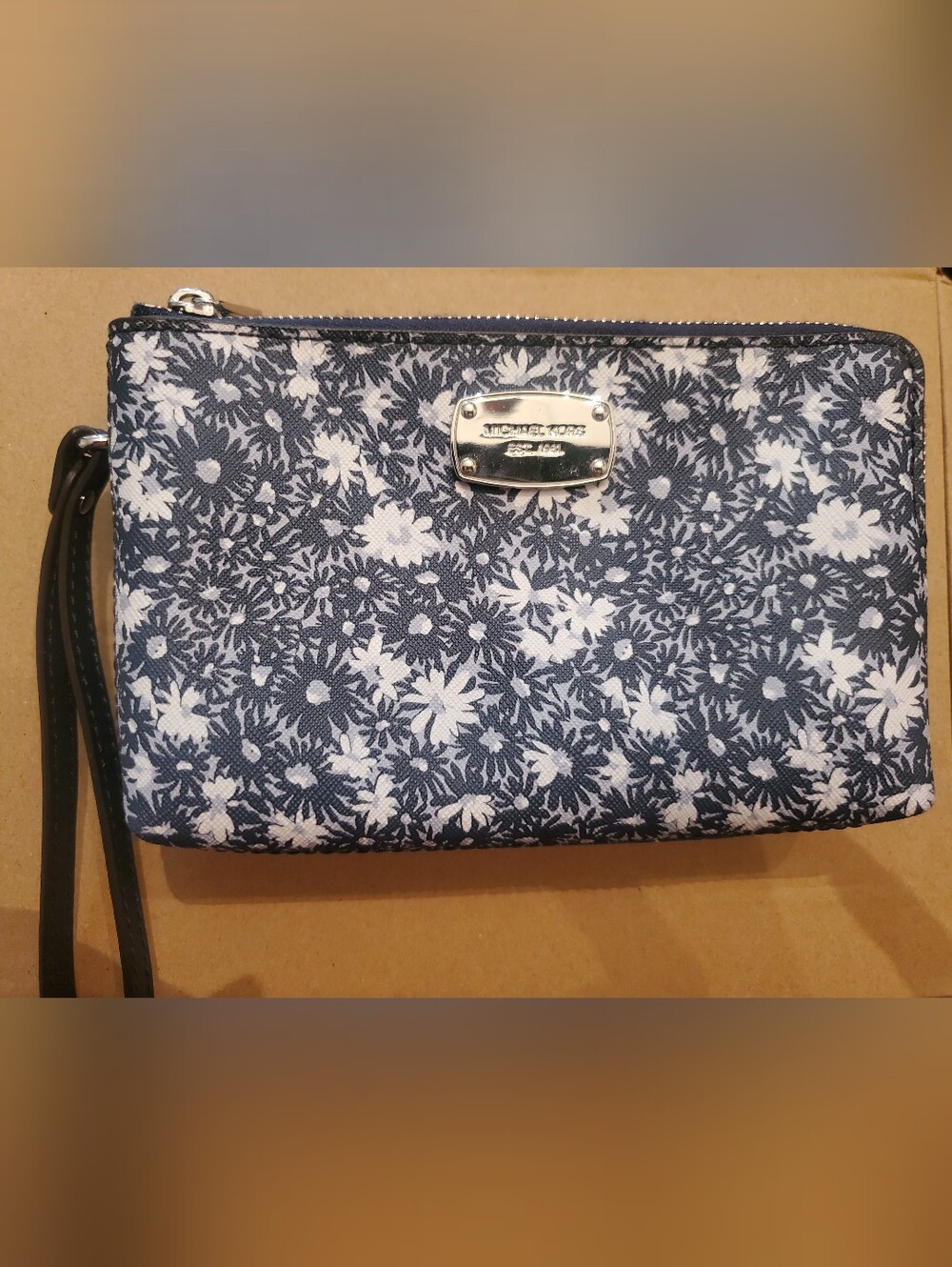Michael Kors Navy and White Floral Zip Wristlet